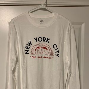Gap NYC tshirt
